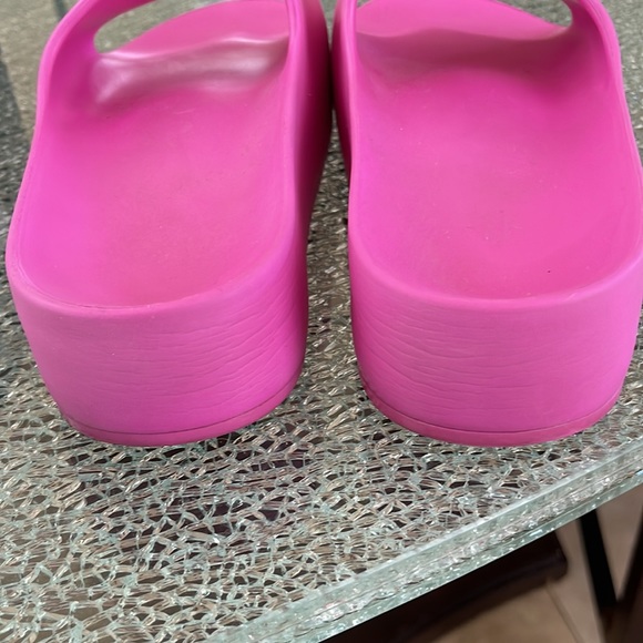 Balenciaga Logo-embossed Rubber Platform Slides w/Dustbags & Box - Picture 6 of 7